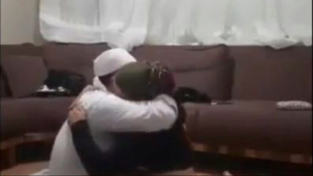 Cotak Turkish Muslim Cleric Casts a Spell on Women... Watch Cotak Turkish Muslim Cleric Casts a Spell on Women Complete Series video on xHamster - the ultimate archive of free New Muslim & Mobile Turkish HD pornography tube videos